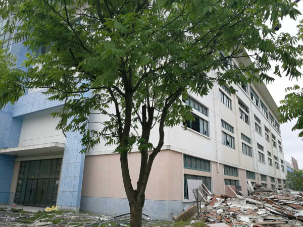 G1632 浦東臨港萬祥產(chǎn)業(yè)園區(qū) 獨(dú)棟5400平方米廠房出售 單價(jià)3611元/平