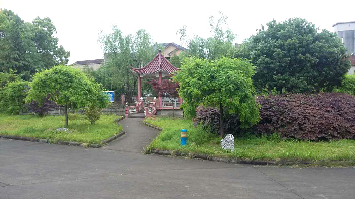 A8206 浙江湖州市安吉縣梅溪鎮(zhèn) 8000平單層帶行車廠房 2900平精裝辦公樓 出租 