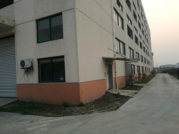 A8201 金山亭林工業(yè)區(qū)林盛路110號 1400平底樓 3300樓上 廠房倉庫出租 可分割 非中介