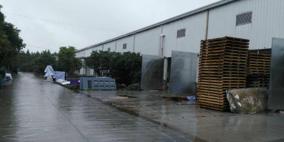 金山新城電商園廠房倉(cāng)庫(kù)出租 200平方起租單層標(biāo)準(zhǔn)廠房有噴淋